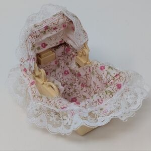 Calico Critters Sylvanian Families Baby Basket Dolllhouse Furniture Epoch